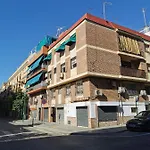 Great Location With Free Private Parking * コルドバ