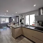 Great Location With Free Private Parking