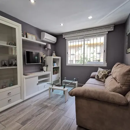 Great Location With Free Private Parking Appartement