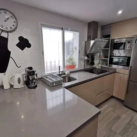 Great Location With Free Private Parking