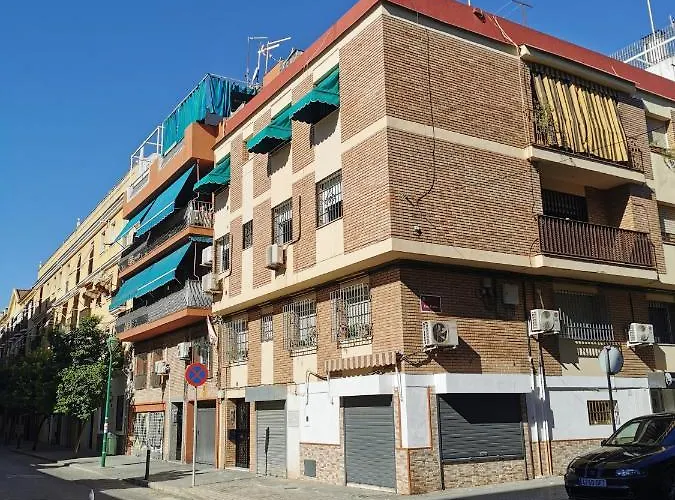 Great Location With Free Private Parking * 코르도바